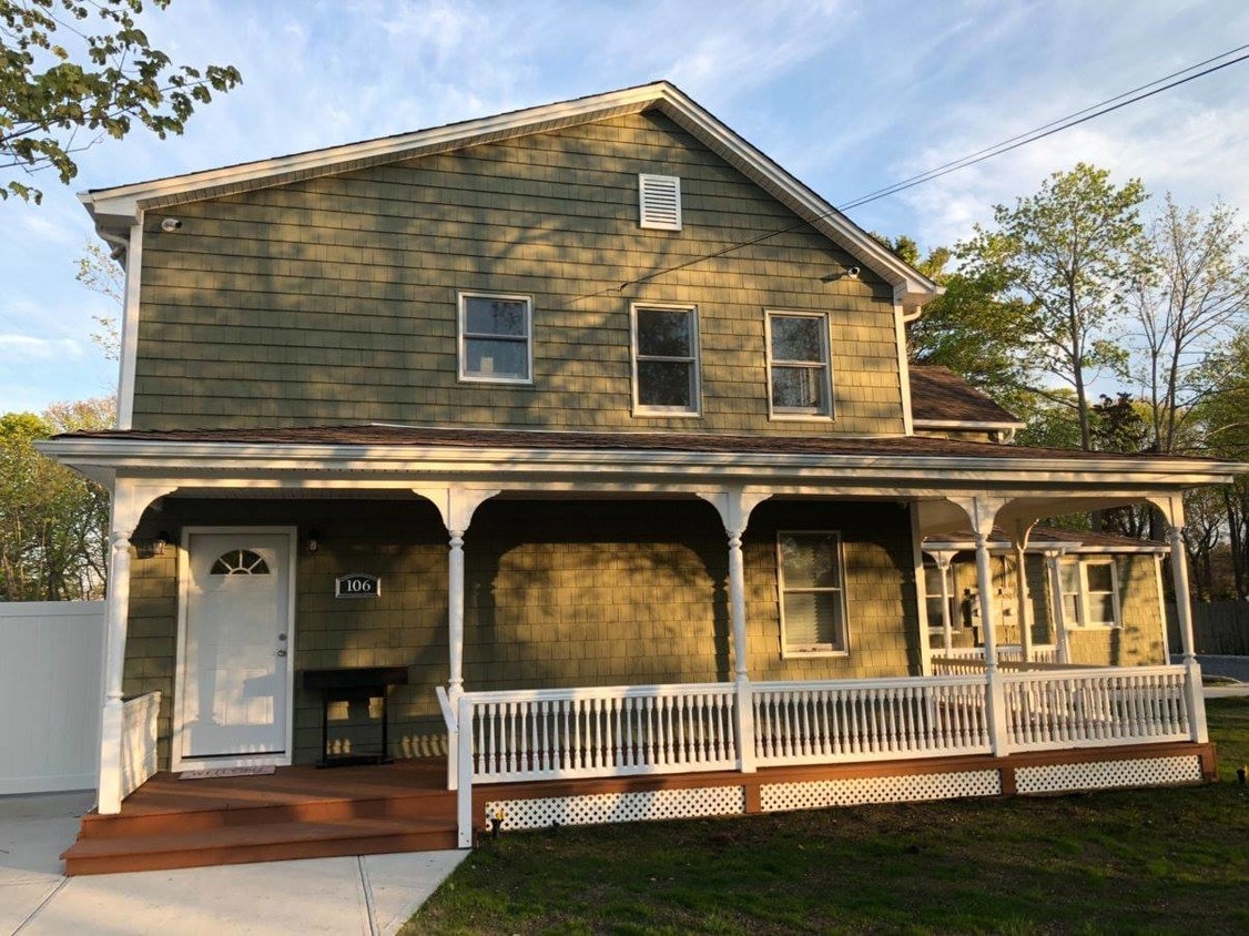 106 River Rd, Great River, NY 11739 Apartments in Great River, NY