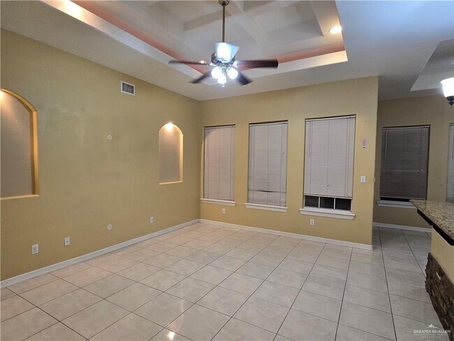 Foto del edificio - 12 S 26th St