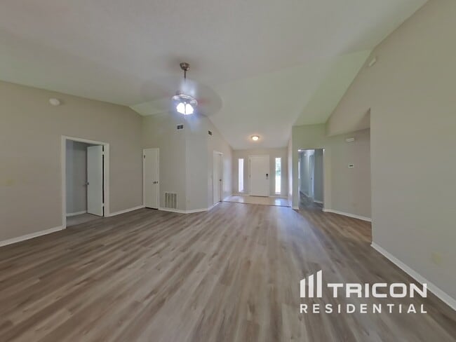 Building Photo - 7058 Star Rush Dr