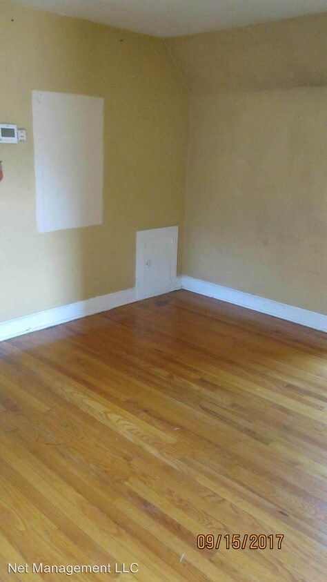 Foto del edificio - 227 McCullough