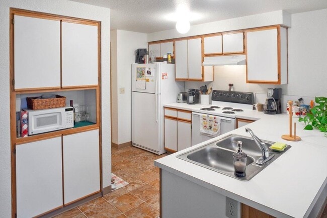 Interior Photo - Creekside Meadows Apartments