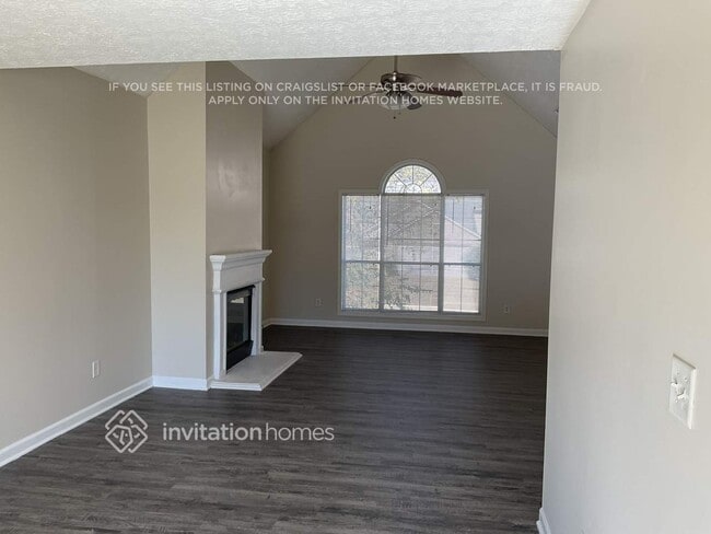 Building Photo - 64 Birch Chase