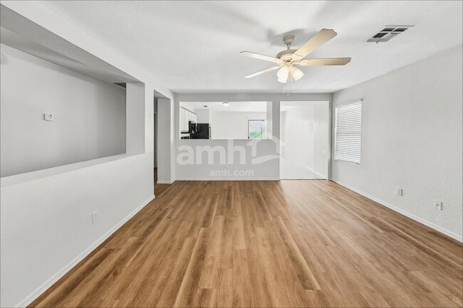 Building Photo - 6159 S Avenue De La Chandelle