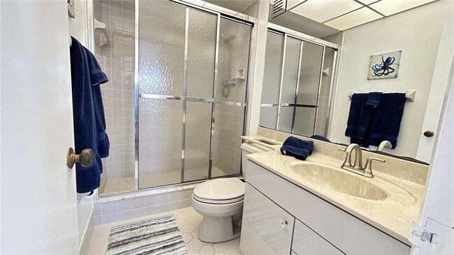 Building Photo - 4117 Bougainvilla Dr