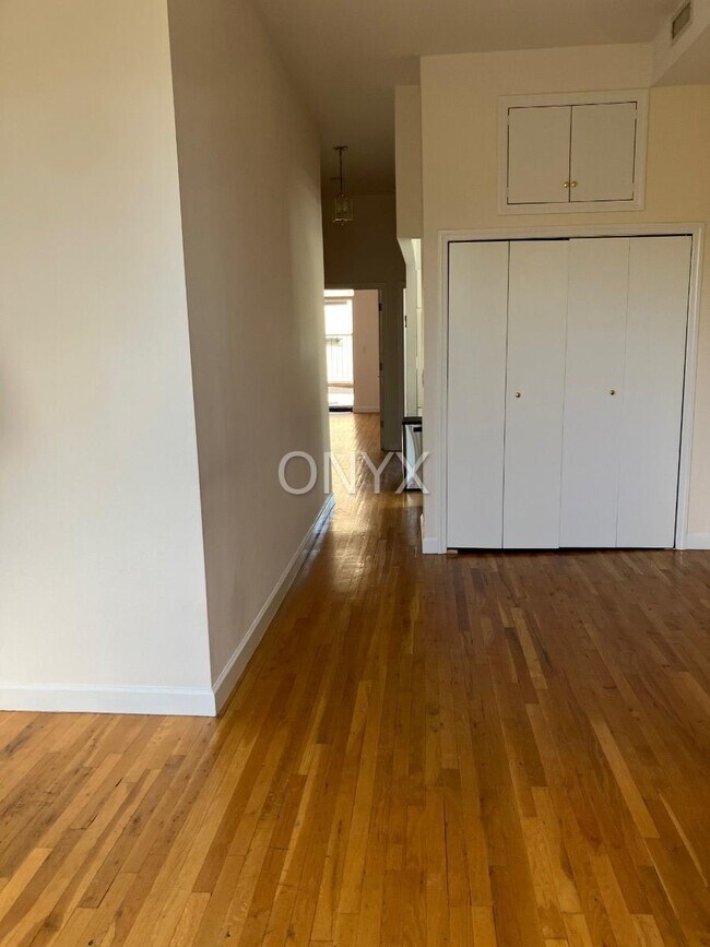 Building Photo - 2 bedroom in NEW YORK NY 10035