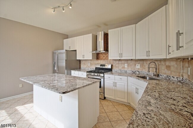 Foto del edificio - 614 Kensington Ln