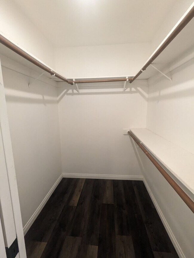 Foto del edificio - 9408 Seager Ct