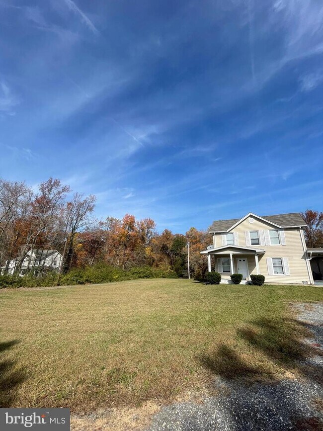 Building Photo - 27912 Budds Creek Rd