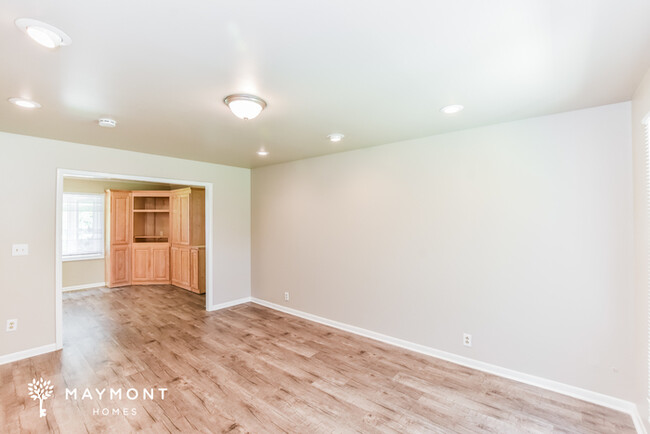 Foto del edificio - Charming Home in South Huntsville