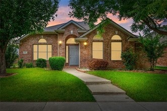 Building Photo - 5600 Buckskin Dr