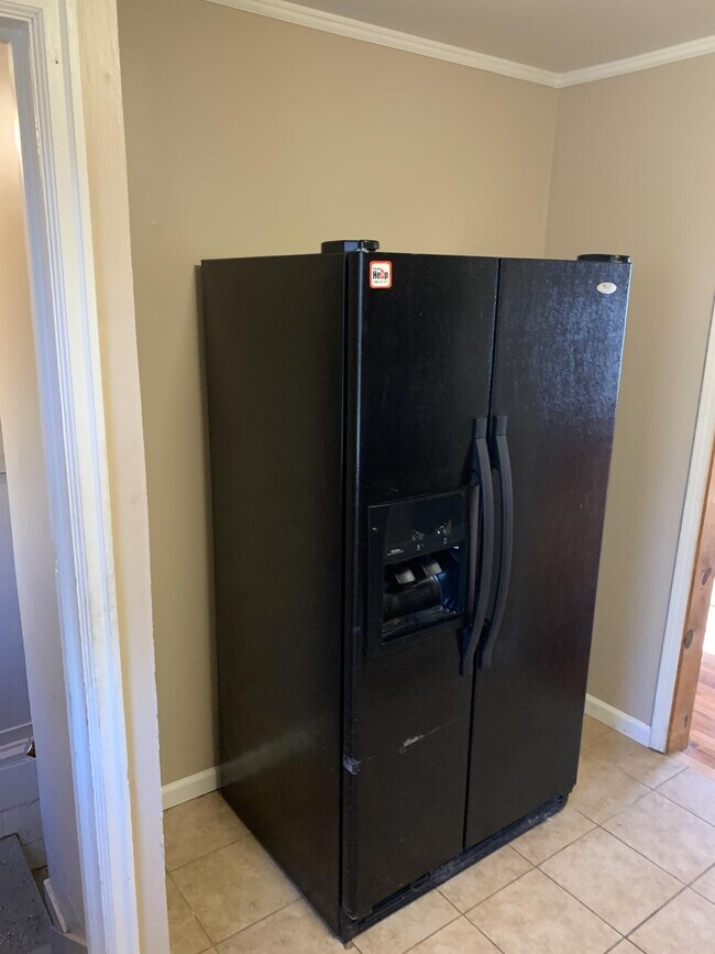 Building Photo - 3168 Ida St