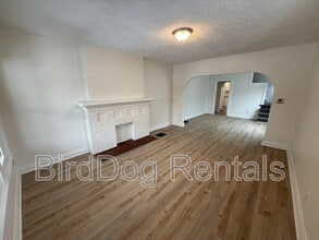 Building Photo - 1295-1297-1297 Lockbourne Rd