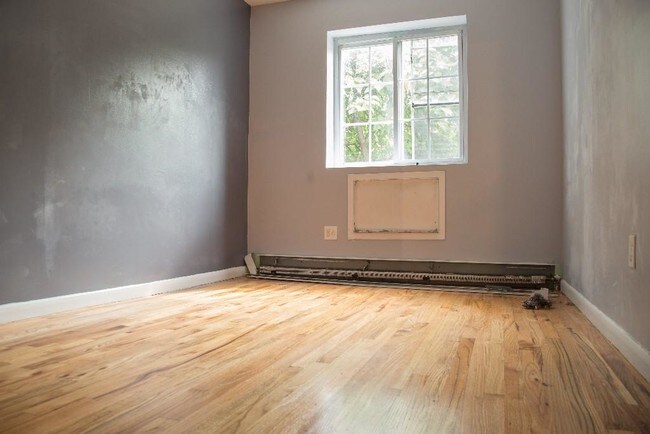 Foto del edificio - 968A Myrtle Ave