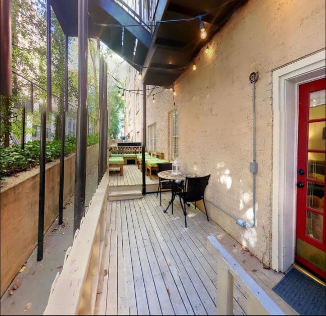 Photo - 2230 Peachtree Rd NW Apartment