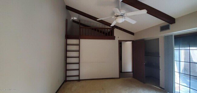 Foto del edificio - 997 Harrison St