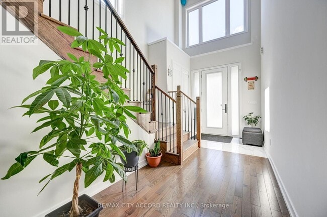 Building Photo - 400 Finch Ave