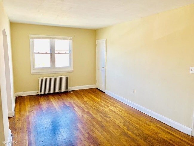 Foto del edificio - 5307 Nelson Ave