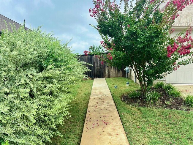 Building Photo - 16813 Edwin Reinhardt Dr