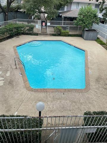 Foto del edificio - 12888 Montfort Dr