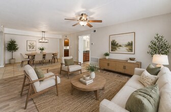 Building Photo - 8500 E Indian School Rd