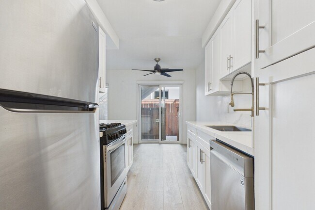 Foto del edificio - Fifth Street Apartments