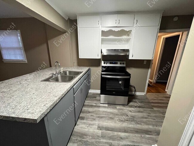 Foto del edificio - 920 80th St S