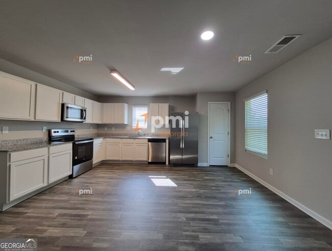 Building Photo - 1208 Christy Ct