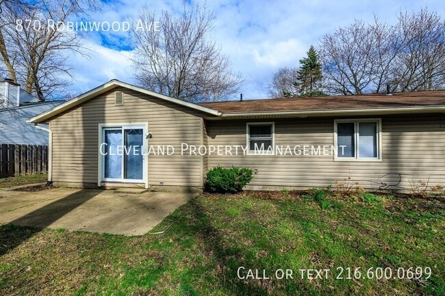 Building Photo - 870 Robinwood Ave