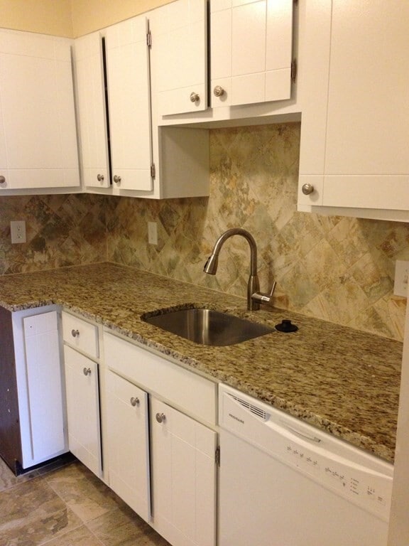 151 Bittersweet Ln Unit 226, Randolph, MA 02368 Condo for Rent in