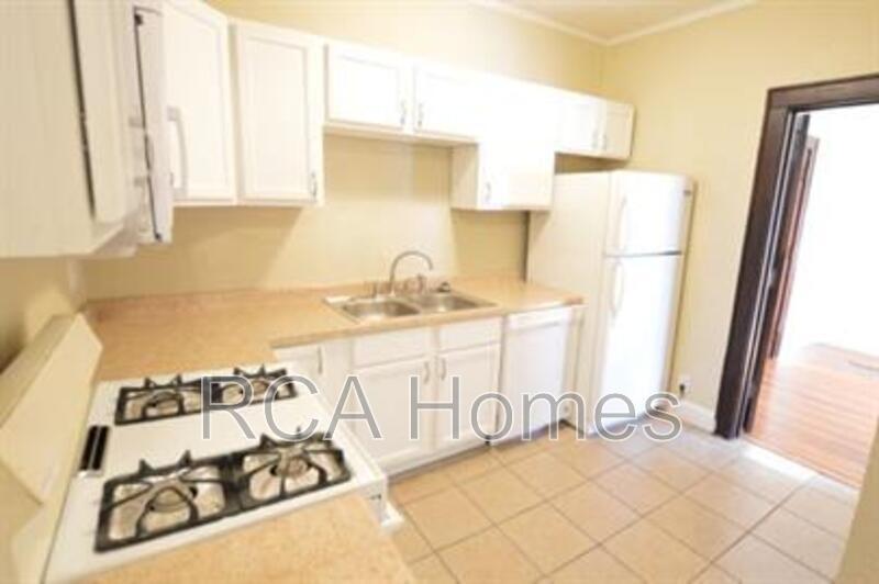 Foto principal - 2527 Shelby St