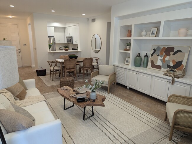 Foto del edificio - 7100 Playa Vista Dr