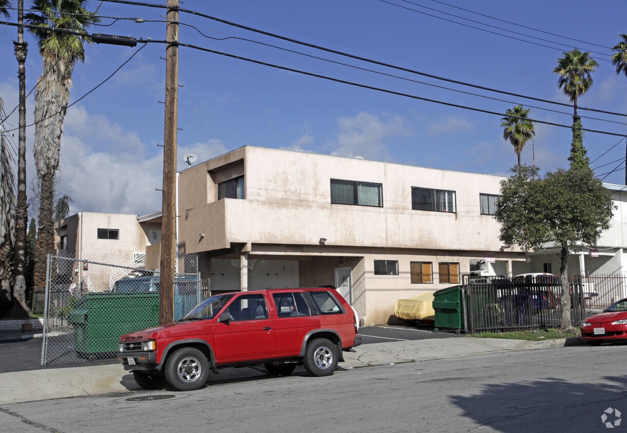 Primary Photo - 14690 Hubbard St