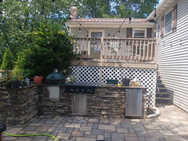 Foto del edificio - 801 Pinetree Way