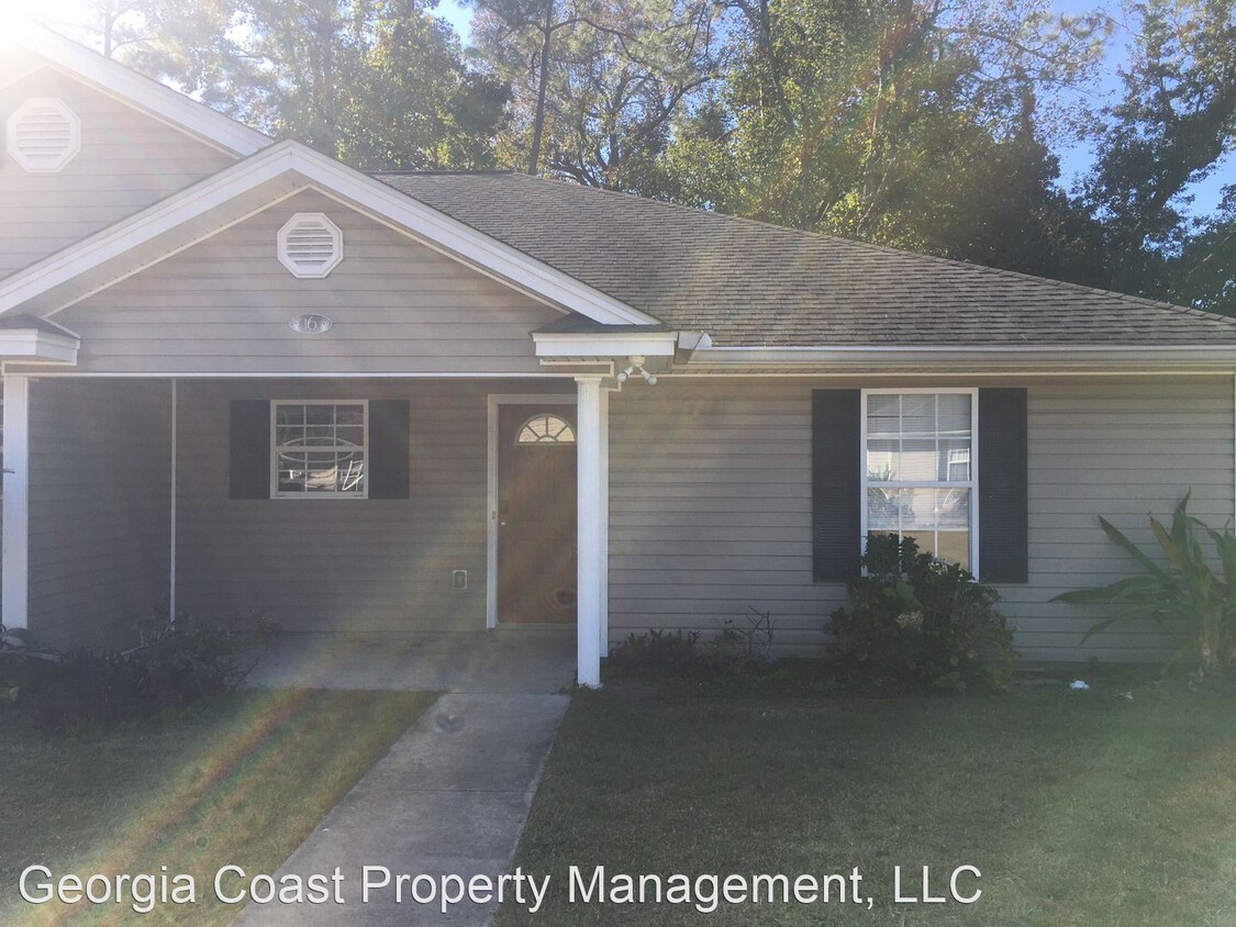 Foto principal - 3 br, 2 bath House - 16 Commons Court