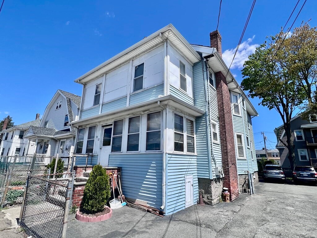 Foto principal - 10-12 Greenwood Ave