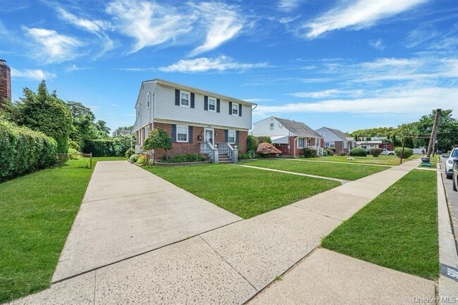 Building Photo - 508 Chamberlin St