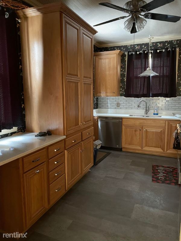 Foto del edificio - 3 br, 2 bath House - 231 W Hanssler Pl