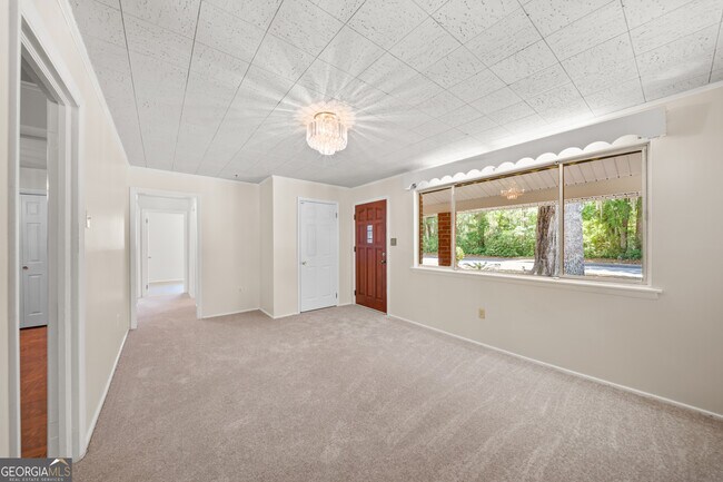 Foto del edificio - 112 Cedar Grove Rd