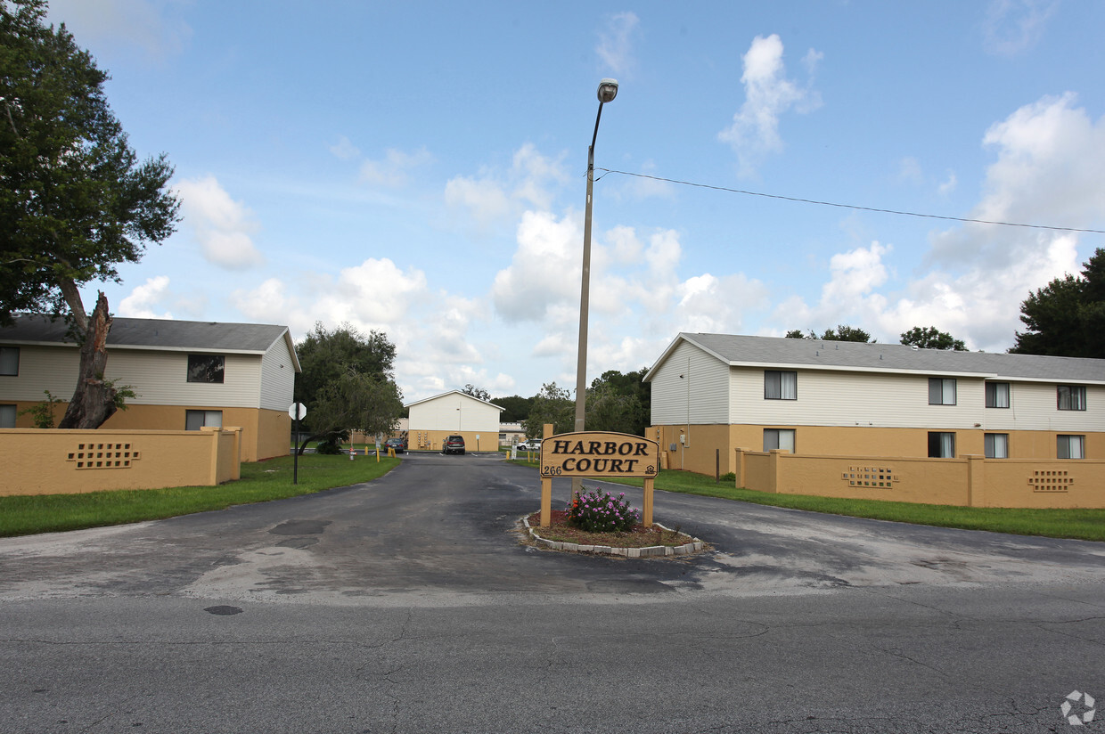 Building Photo - Harbour Court