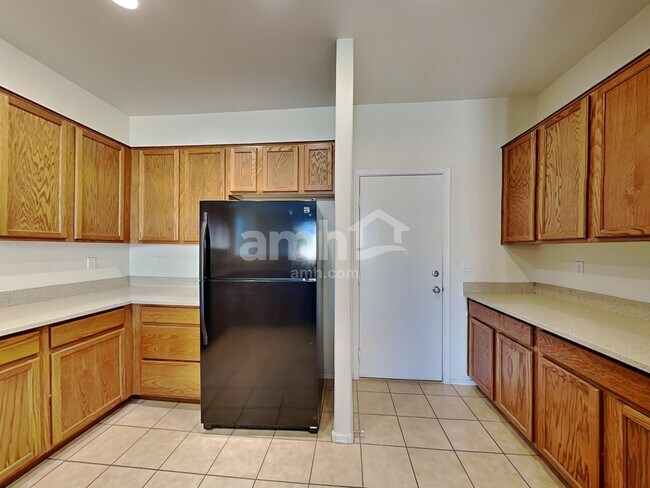 Foto del edificio - 6918 W Carter Rd