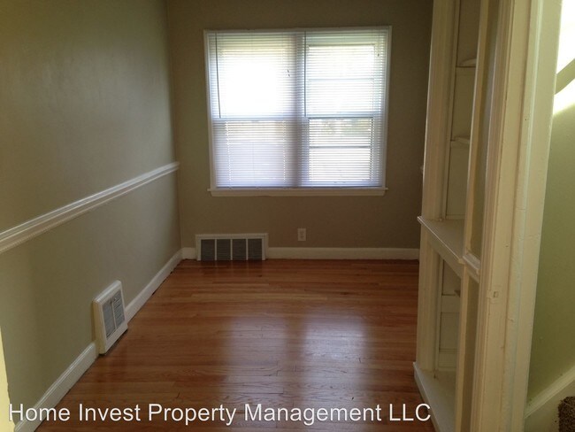 Building Photo - 4368 N 52nd St