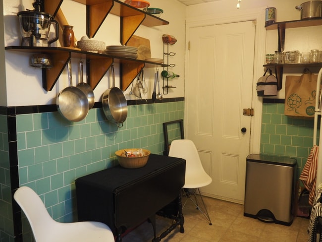 Building Photo - 5 Hillside Ave