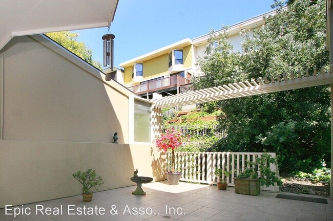 Building Photo - 3 br, 2.5 bath House - 40 Quartz Way