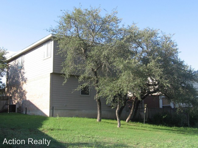 Building Photo - 21502 Encino Lookout