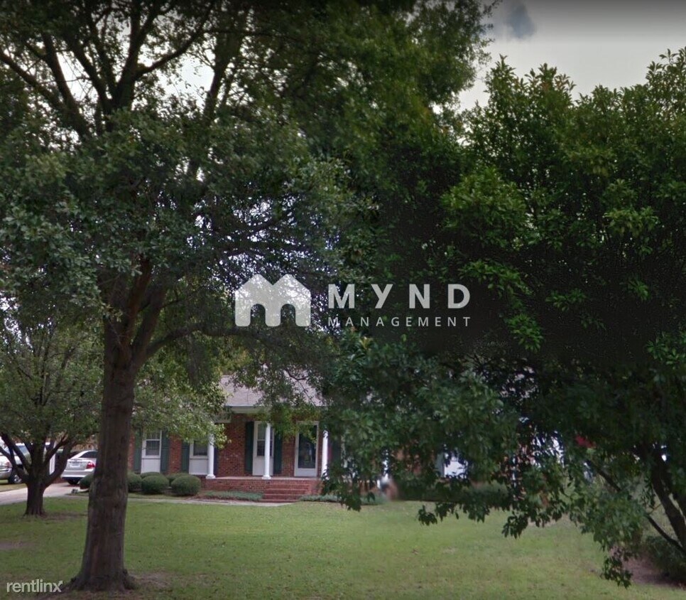 Primary Photo - 3 br, 2 bath House - 101 Manor Pl