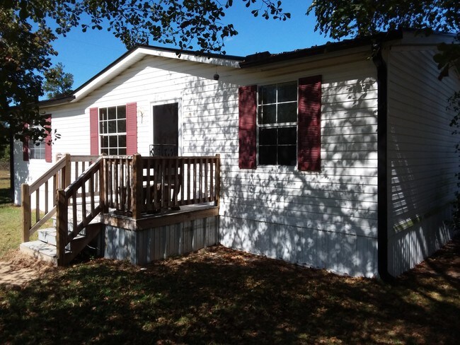 Building Photo - 6742 Waldos Beach Rd