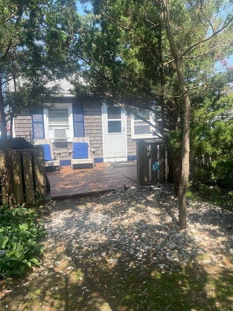 Primary Photo - 174 N Shore Blvd