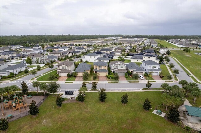Foto del edificio - 6687 Alder Rd