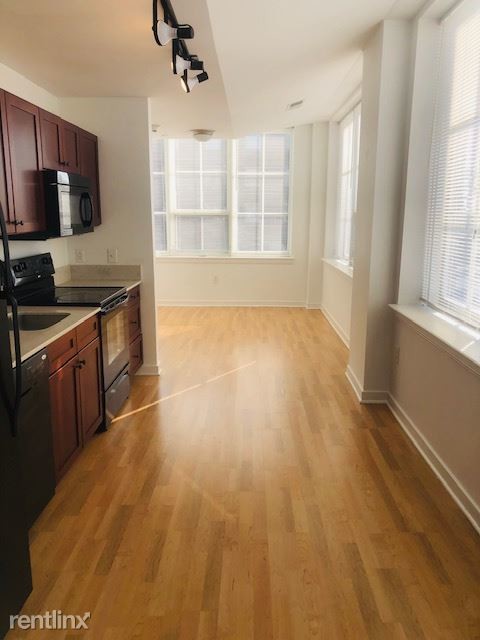 2 br, 1 bath - 3300 Henry Ave # 200 - 2 br, 1 bath  - 3300 Henry Ave # 200