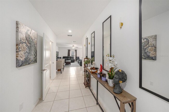 Foto del edificio - 6300 Beverly Hls Dr